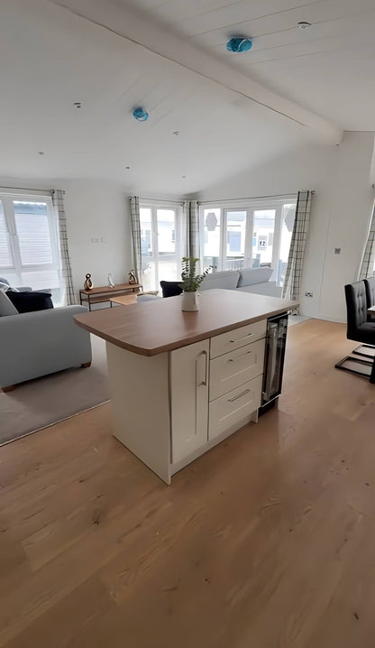 Chalet Résidentiel Moderne 81 m² – Élégance, Confort et Espace