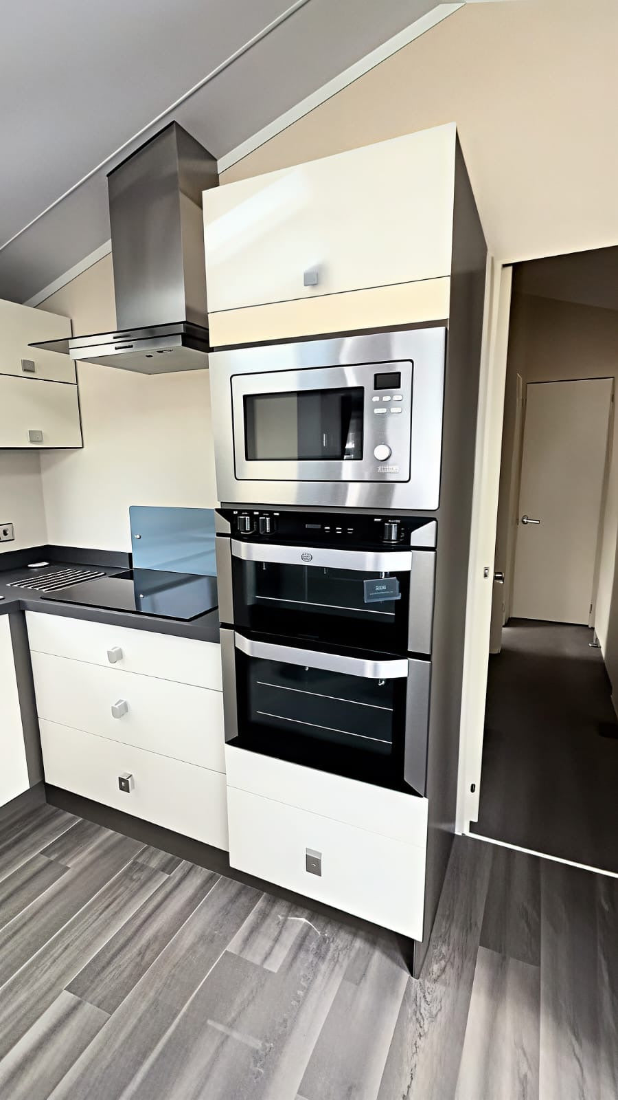 Chalet Résidentiel Compact et Moderne – 53 m²