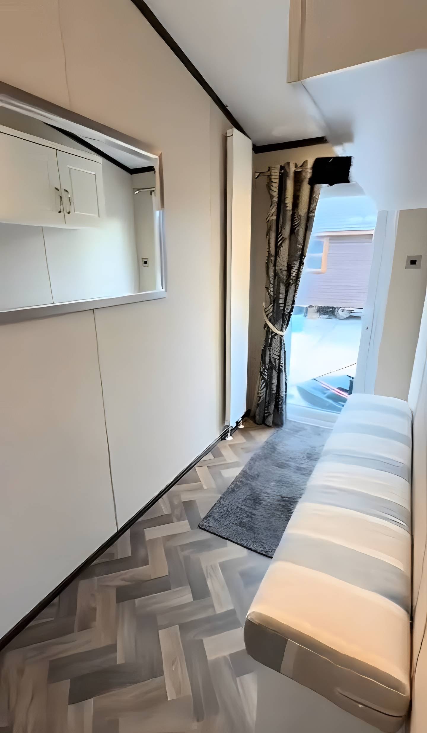 Luxe Maison mobile conteneur pliable de 13,4 m × 6,7 m