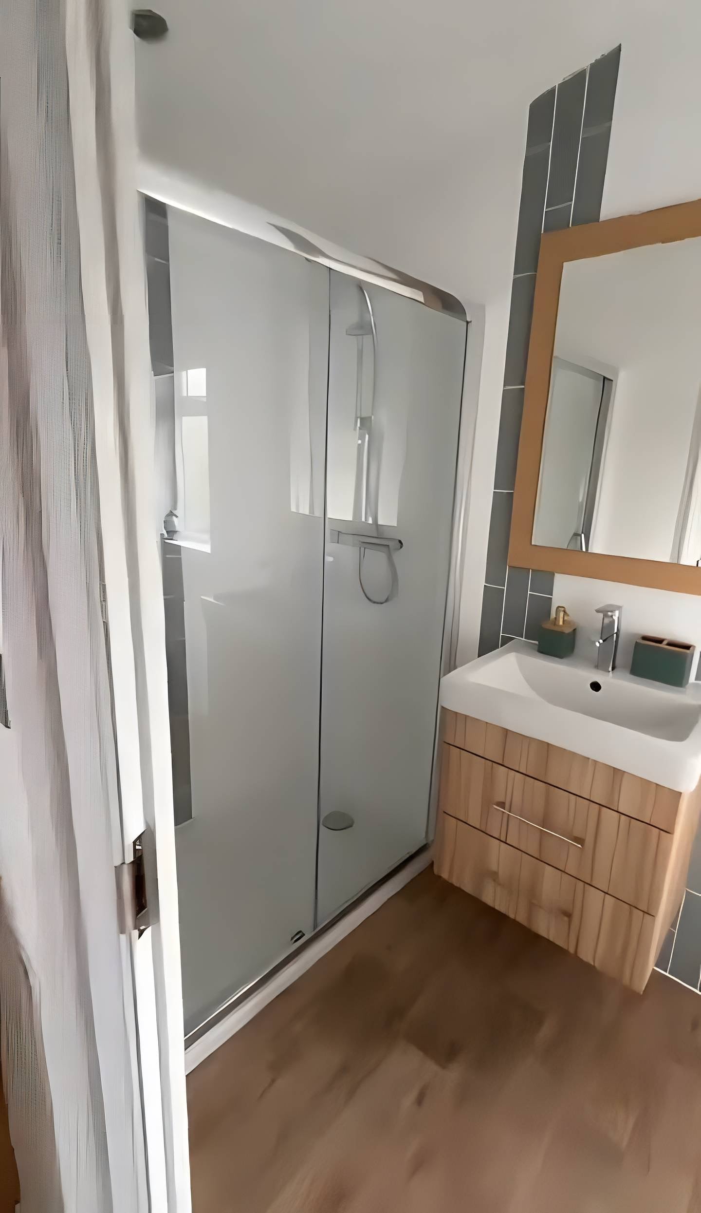 Chalet Résidentiel Moderne 81 m² – Élégance, Confort et Espace