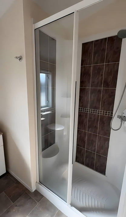 Lodge Résidentiel Haut de Gamme – 74 m² | 2 Chambres | 12,19 m x 6,10 m