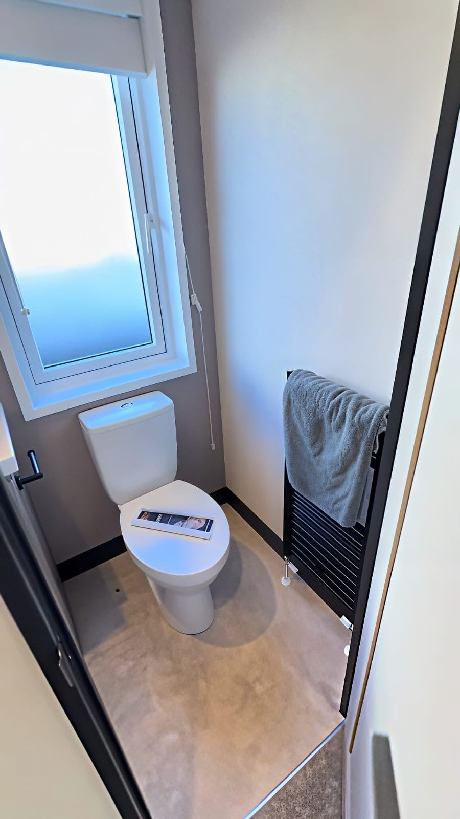Magnifique Chalet Résidentiel Moderne de 74 m² à Vendre – Confort, Élégance et Espace