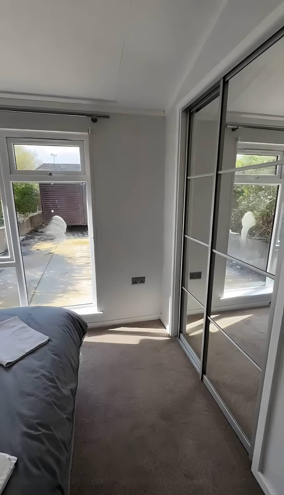 Maison Pliable Moderne de 3 Chambres avec Grand Salon – 83,6 m²