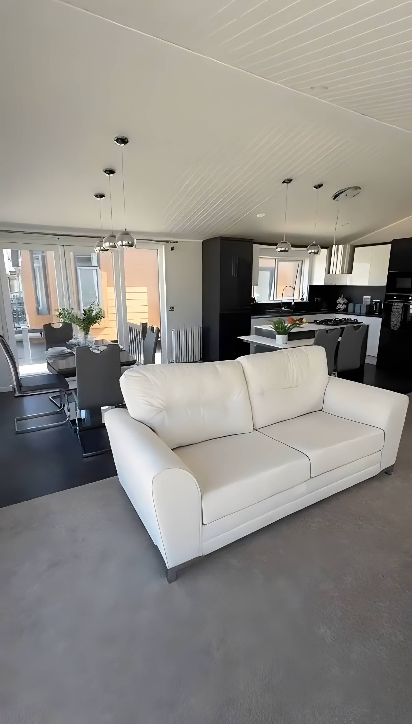 Maison Pliable Moderne de 3 Chambres avec Grand Salon – 83,6 m²