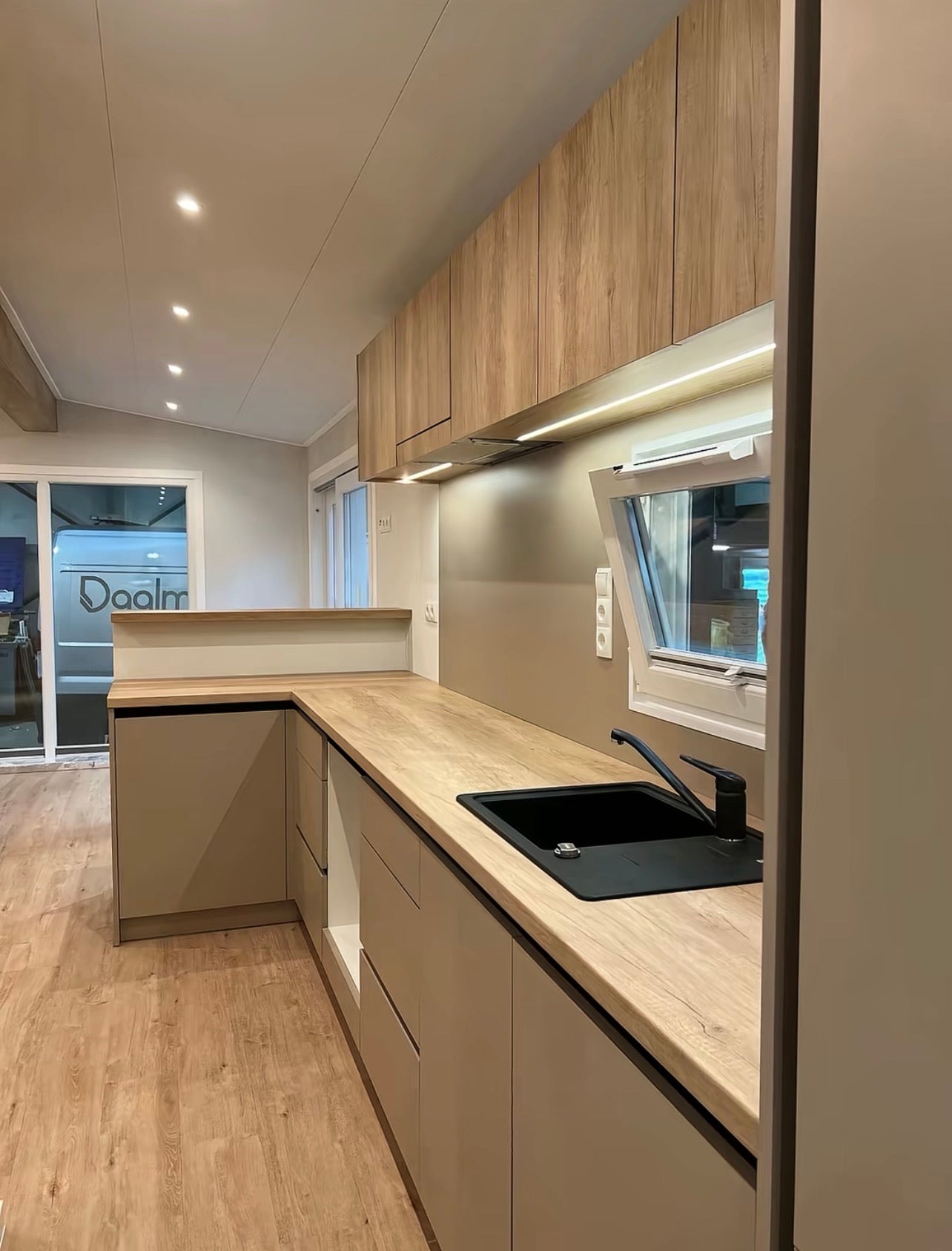 LuxMobile Homes sur mesure Conteneur Extensible Pliable, Maison De Conteneur Fabriquer prête à équiper