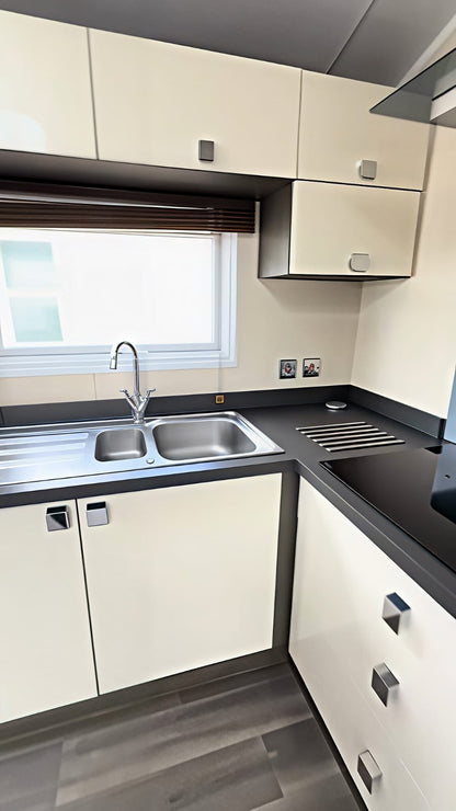 Chalet Résidentiel Compact et Moderne – 53 m²