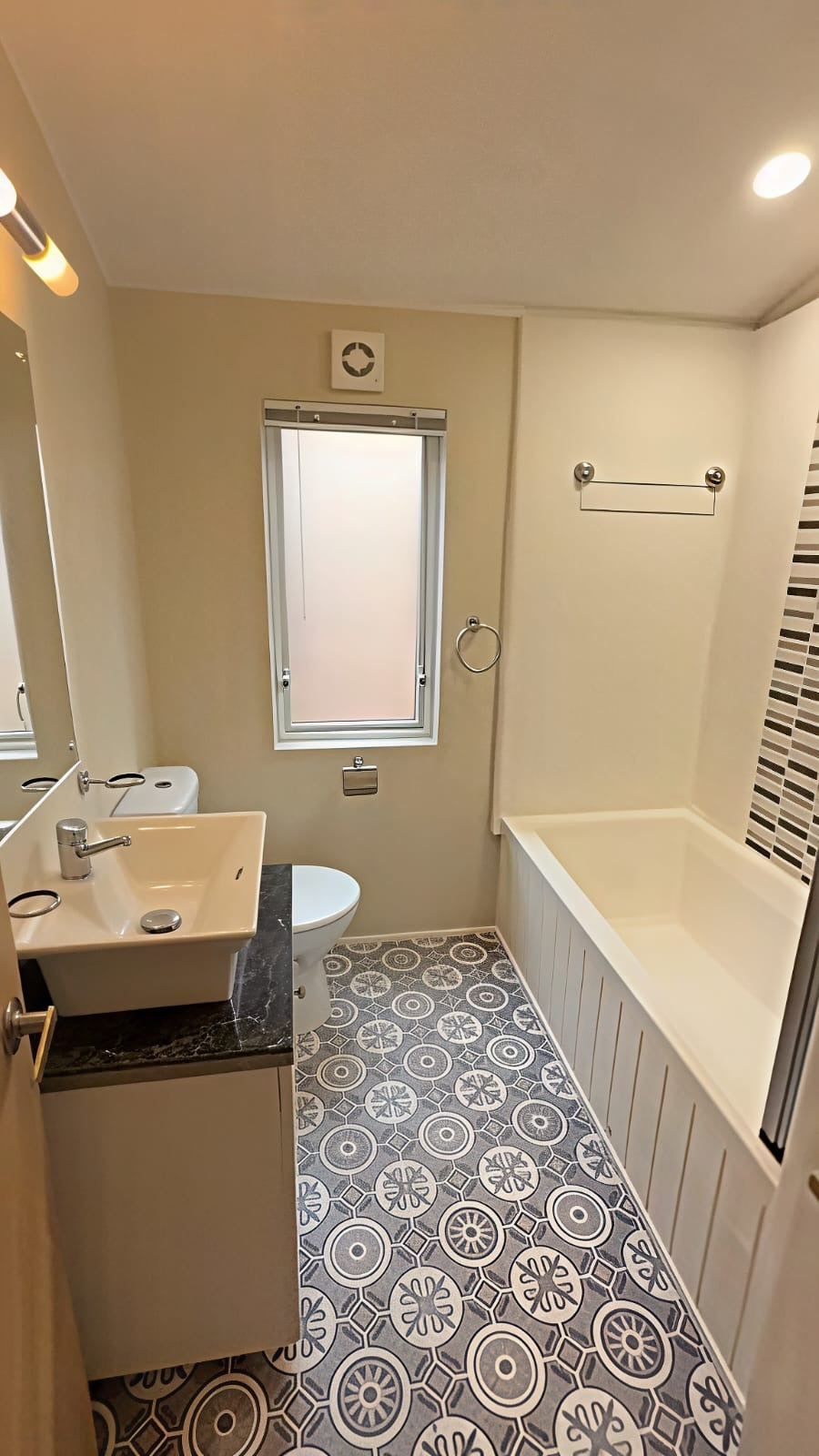 Magnifique chalet résidentiel de 74 m² – Confort et élégance au rendez-vous